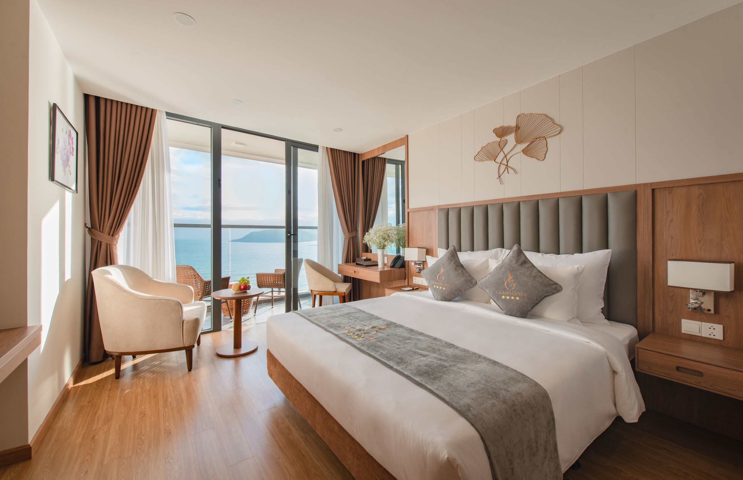 Deluxe-Ocean-View