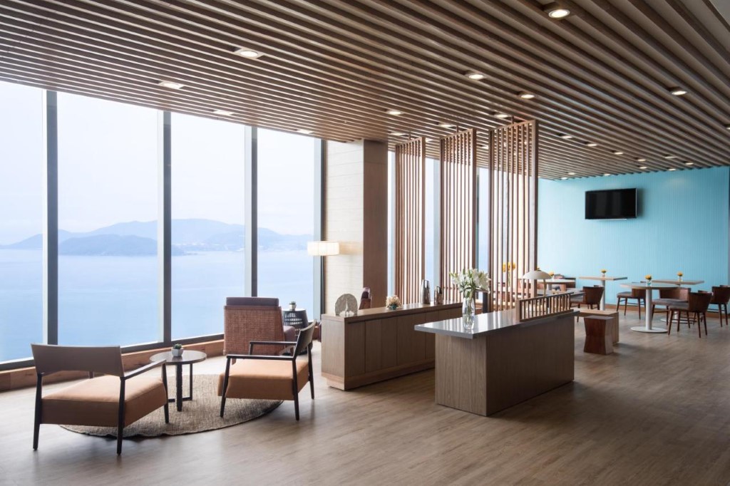 Khach-san-Citadines-Bayfront-Nha-Trang-11